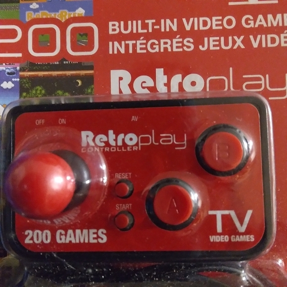 NWT Electronic "MY ARCADE" Plug N Play 200 Built in Video Games - Picture 6 of 7